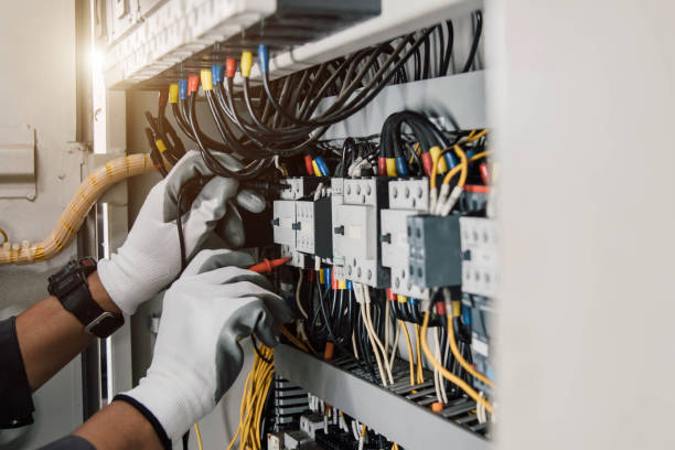 Best Electrical Contractors for Businesses  in Solana Beach, CA